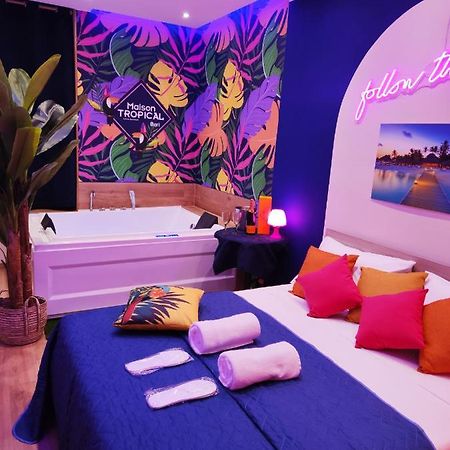 Suite Maison Tropical - Luxury Apartment In バーリ エクステリア 写真