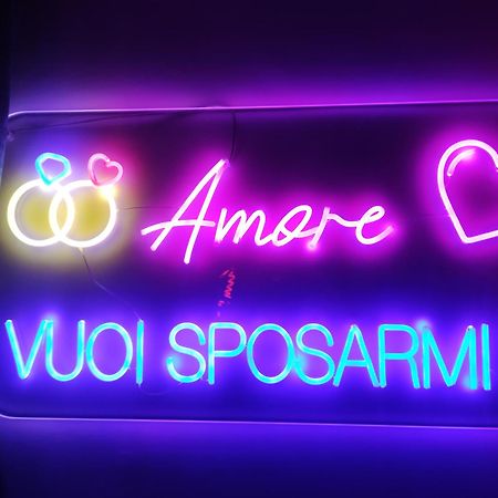 Suite Maison Tropical - Luxury Apartment In バーリ エクステリア 写真