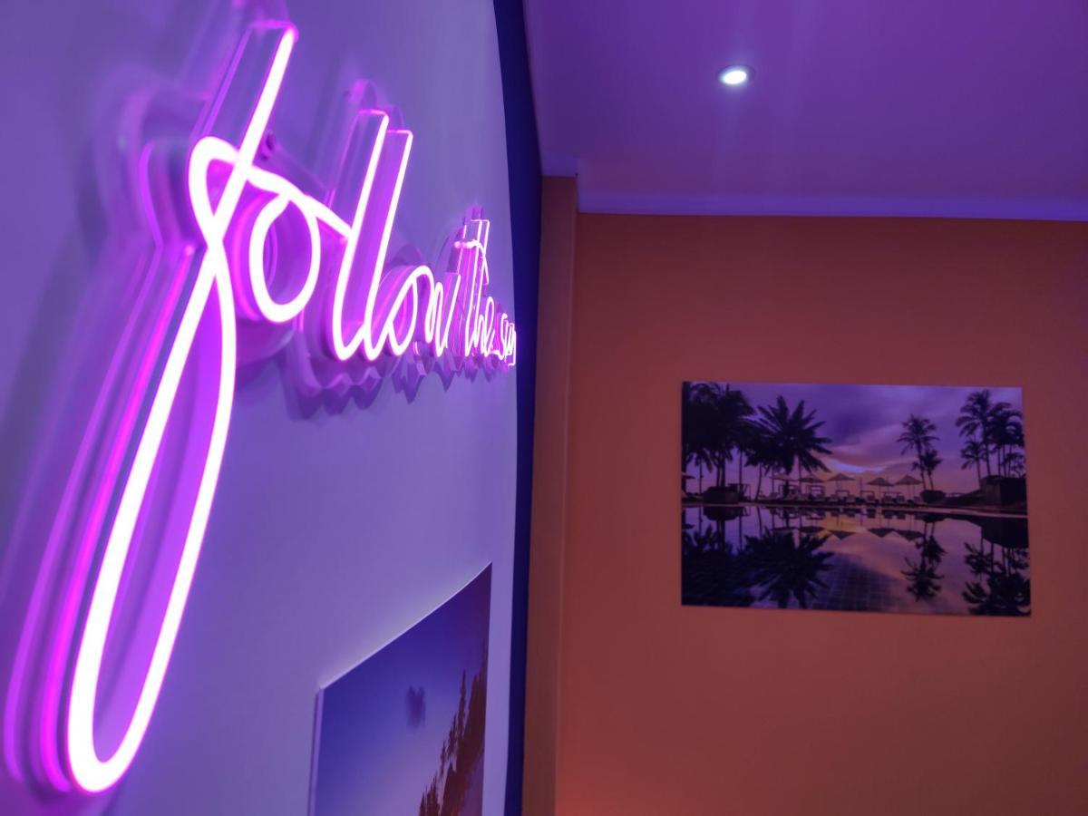 Suite Maison Tropical - Luxury Apartment In バーリ エクステリア 写真