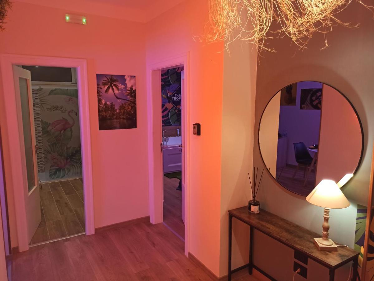 Suite Maison Tropical - Luxury Apartment In バーリ エクステリア 写真