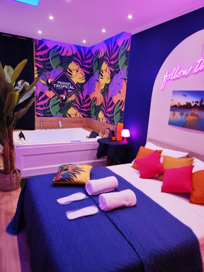Suite Maison Tropical - Luxury Apartment In バーリ エクステリア 写真