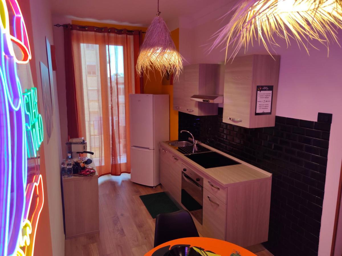 Suite Maison Tropical - Luxury Apartment In バーリ エクステリア 写真